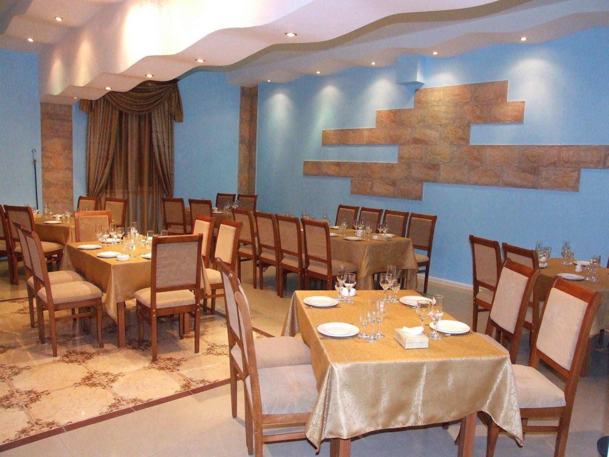 Vayk Hotel Екстер'єр фото
