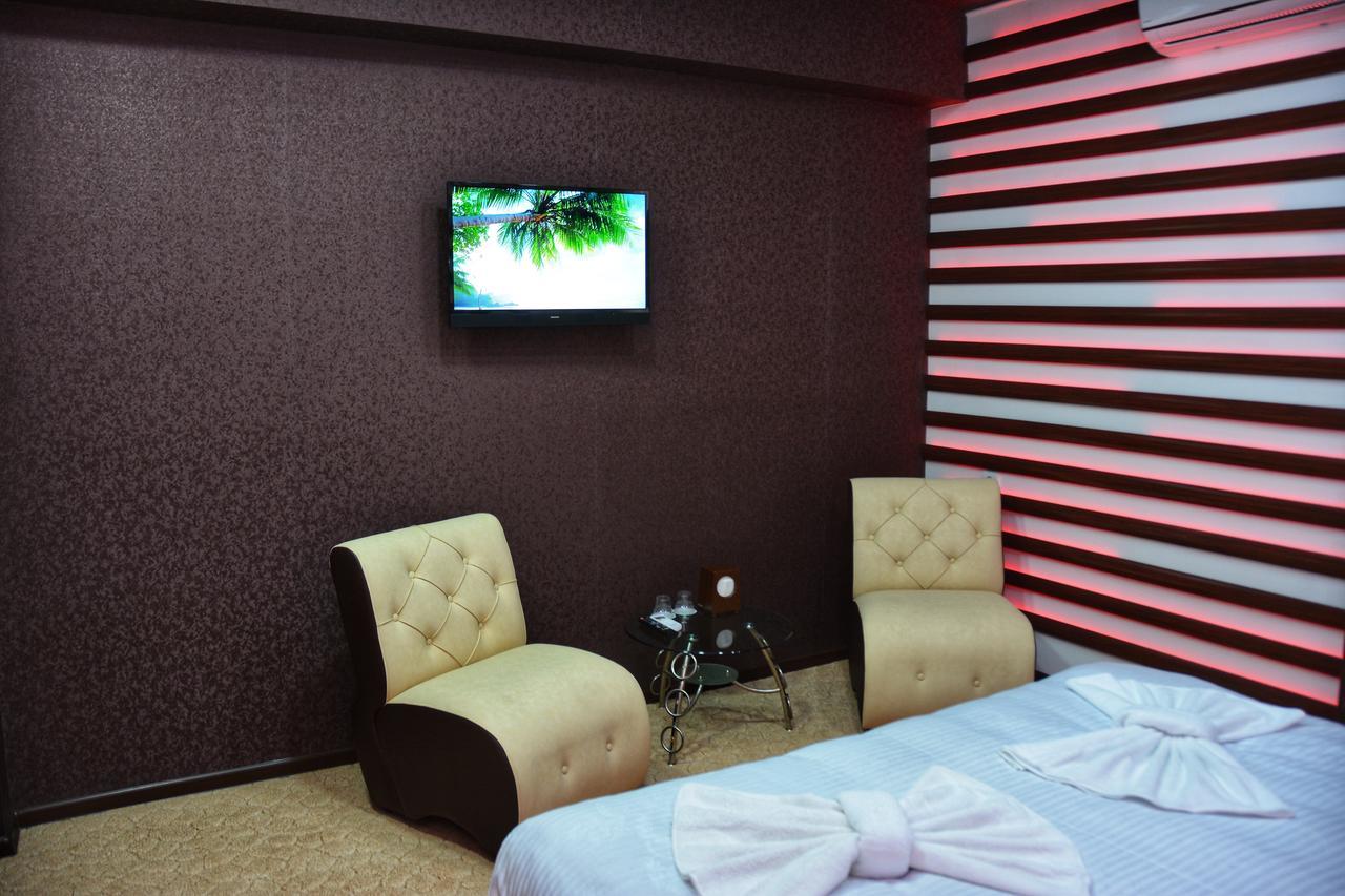 Vayk Hotel Екстер'єр фото